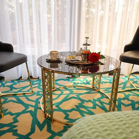 Mi Casa بيت ضيافة سكوبجي