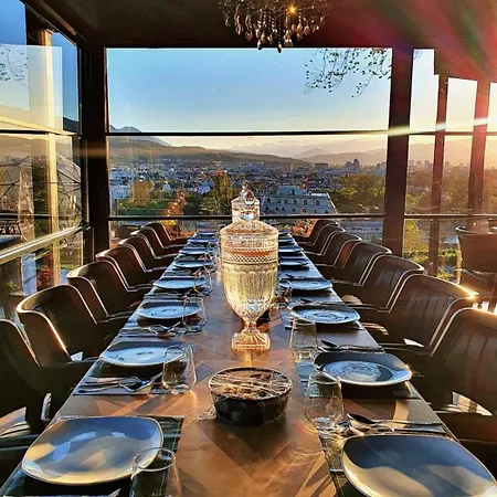 Mi Casa سكوبجي
